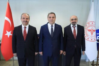 Sağlık-Sen: Sağlık Profesyonellerinin İş ve Görev Tanımları Netleştirilmeli